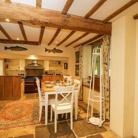 Tannery Cottage Burford Exterior photo