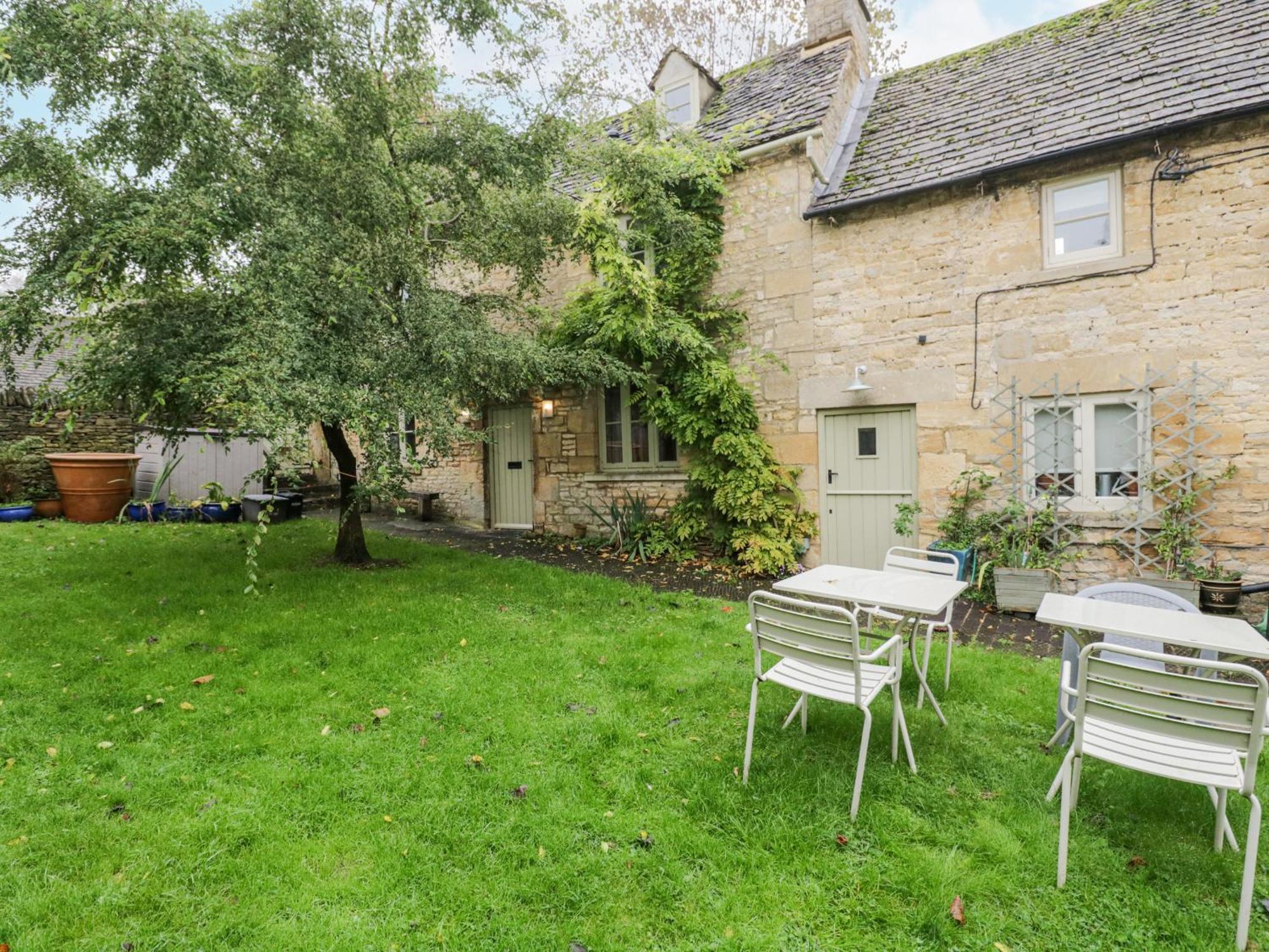 Tannery Cottage Burford Exterior photo